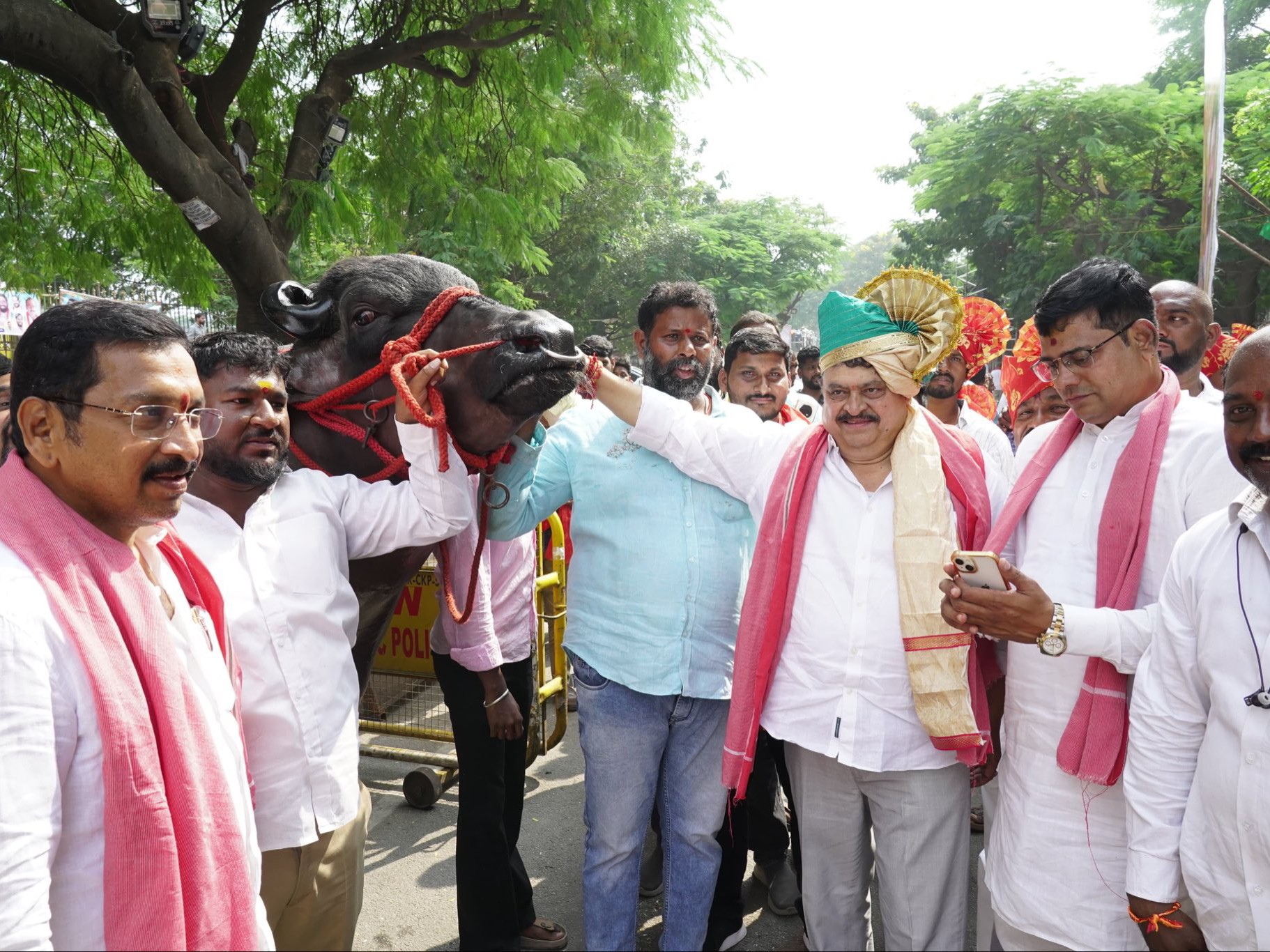 సదర్ ఉత్సవం సాంస్కృతిక సంపదకు ప్రతీక