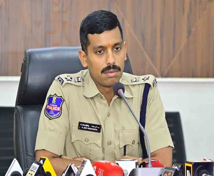 ఎన్‌కౌంటర్‌పై సీపీ క్లారిటీ