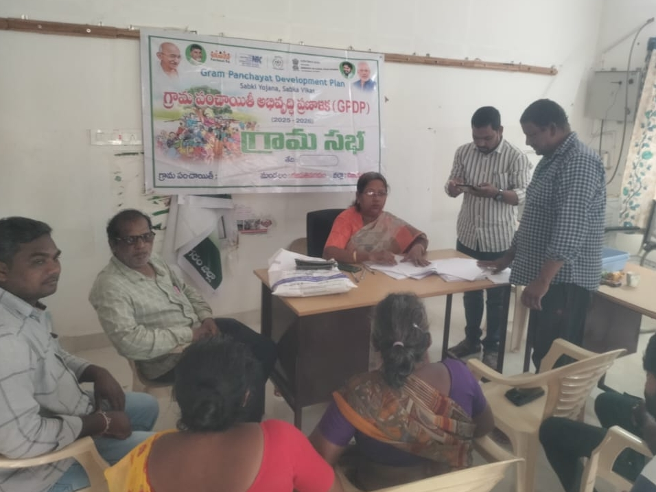 ‘రెవెన్యూ సేవలో ఎటువంటి రుసుము చెల్లించొద్దు’