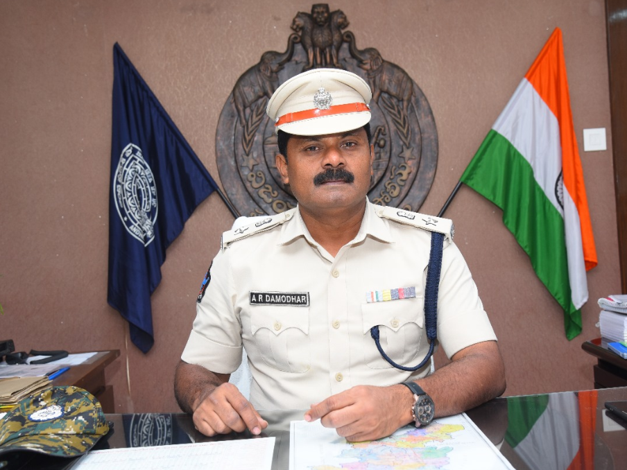 ‘దీపావళీ పండగను ఆనందంగా జరుపుకోవాలి’