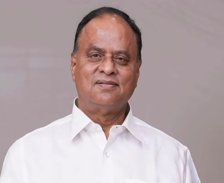జిల్లా ప్రజలకు దీపావళి శుభాకాంక్షలు: ఎంపీ ప్రభాకర్ రెడ్డి