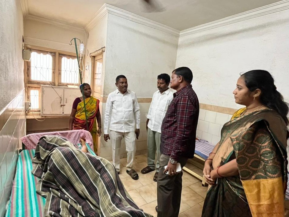 విస్తృత పర్యటనలు చేసిన ఎమ్మెల్యే