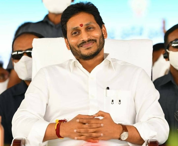 తెలుగు ప్రజలకు జగన్ దీపావళి శుభాకాంక్షలు