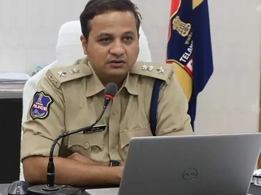 ప్రమాదరహితంగా పండుగ జరుపుకోండి: SP