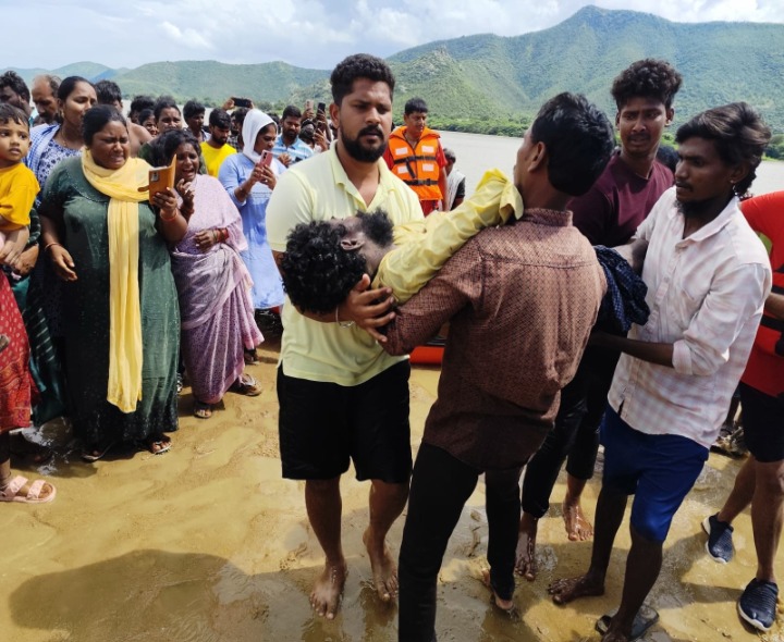 గల్లంతైన వ్యక్తి ఆచూకీ లభ్యం
