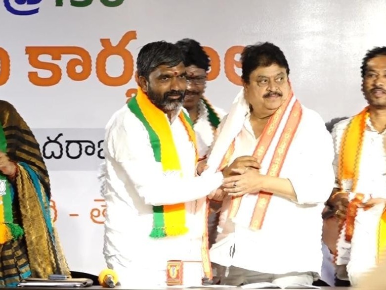 బీజేపీ రాష్ట్ర అధ్యక్షుడికి రాజన్న ప్రసాదం