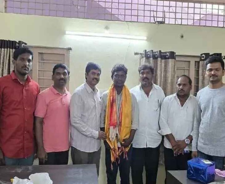 ఓయూ నుంచి దావత్ ఖాన్ పల్లి వాసికి పీహెచ్‌డీ పట్టా