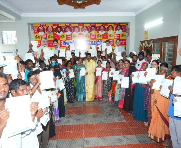 పేదవారు ఆరోగ్యంగా ఉంటేనే చంద్రబాబుకు ఆనందం
