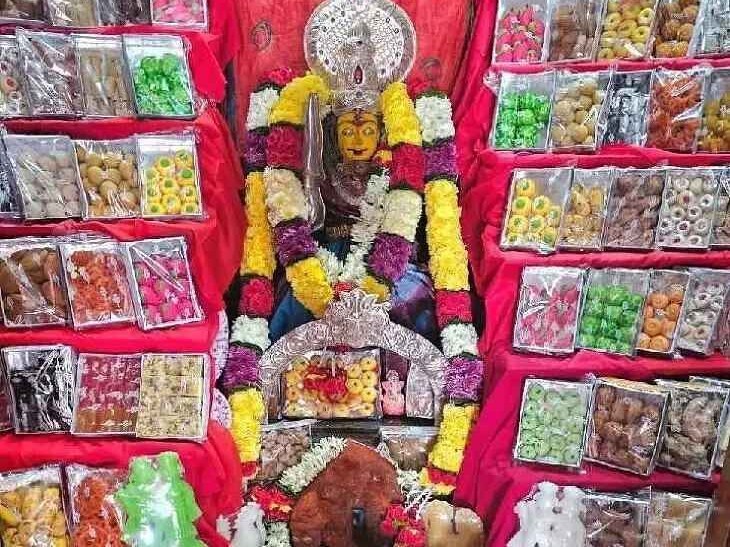ముసలమ్మ అమ్మవారికి 200 కేజీల స్వీట్ల నైవేద్యం