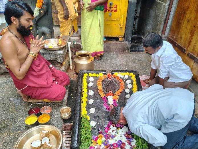 కొత్తూరు సుబ్బరాయుడు కి విశేష పూజలు