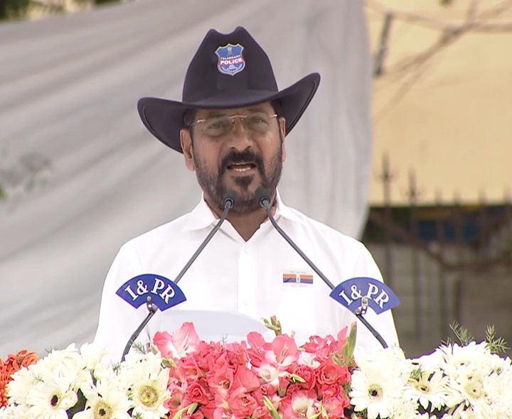 ఉగ్రవాద చర్యలు తగ్గిపోయాయి: సీఎం