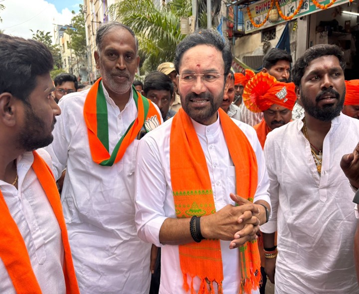 ‘ప్రజలు కాంగ్రెస్, BRS పాలనతో విసిగిపోయి ఉన్నారు’