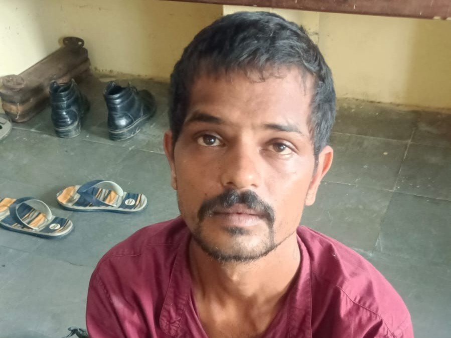 పూలే విగ్రహం ధ్వంసం చేసిన వ్యక్తి అరెస్ట్