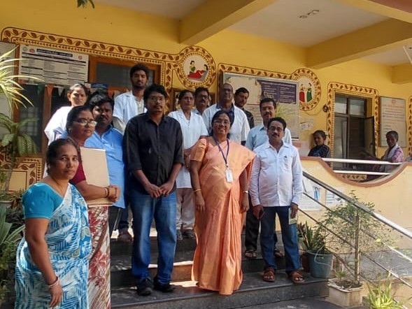 ప్రసవాలు ప్రభుత్వ ఆసుపత్రుల్లోనే జరగాలి