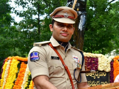 ‘నక్సల్స్ ప్రభావిత ప్రాంతంగా ఉండేది’