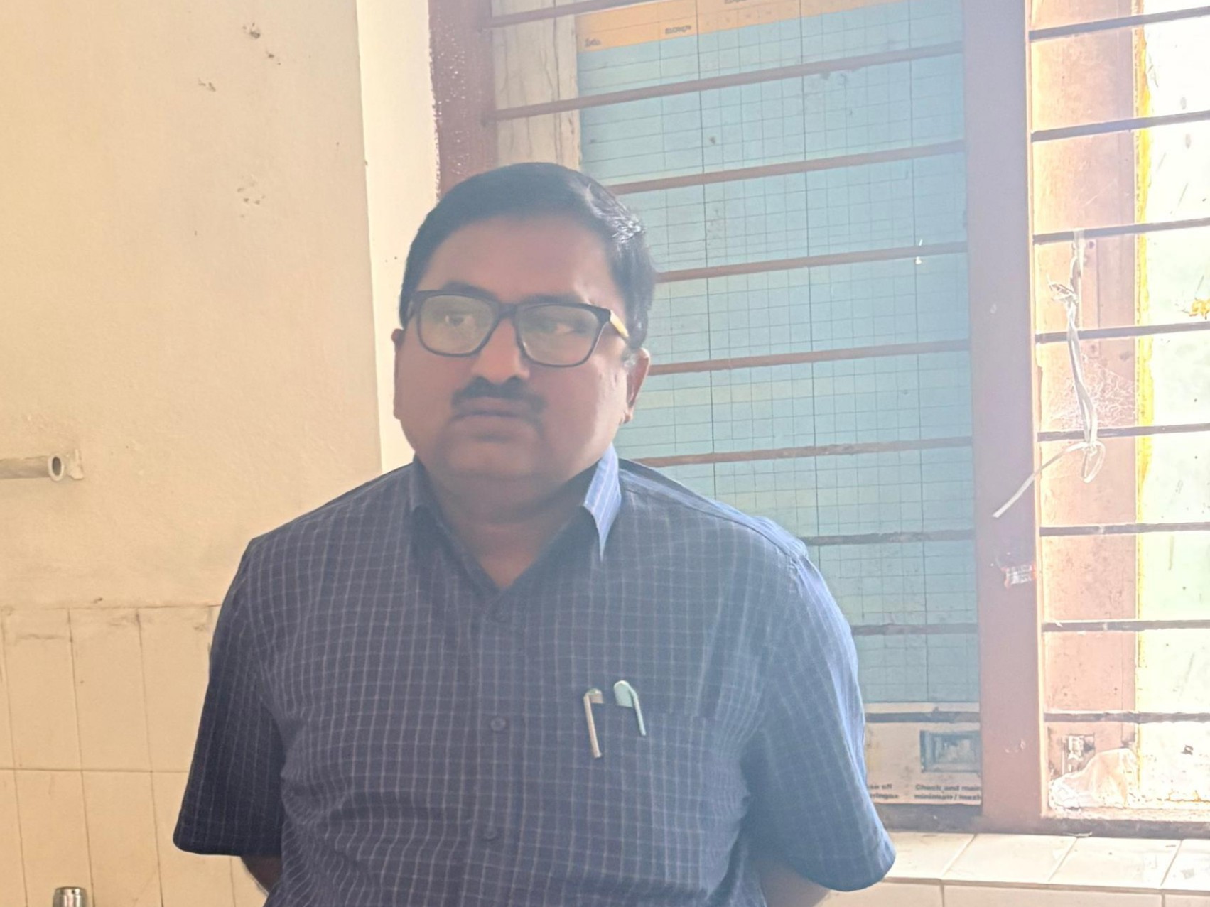 అనారోగ్యానికి గురైతే వెంటనే ఆసుపత్రికి వెళ్లాలి