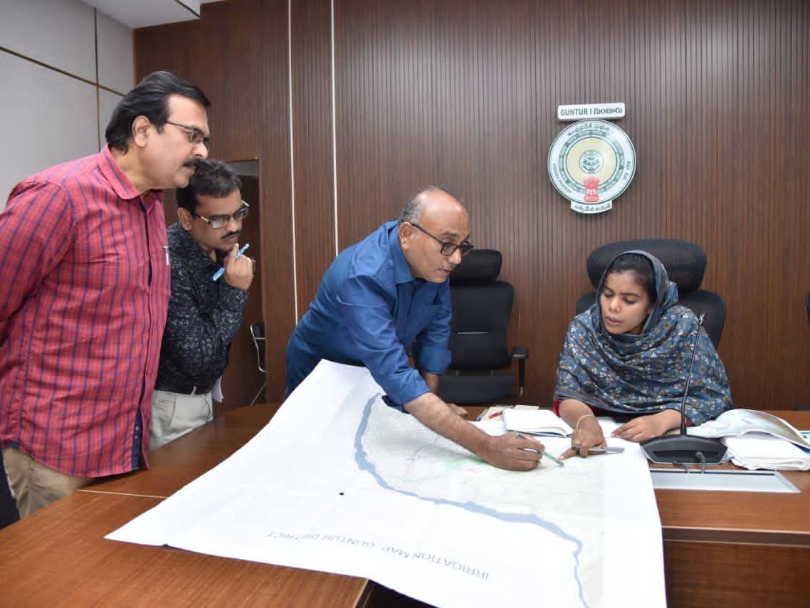 అంతరాయం లేని సాగు నీటి సరఫరా జరగాలి : కలెక్టర్