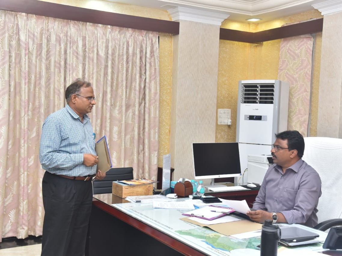ఇసుక అక్రమ రవాణాకు అడ్డుకట్ట వేయాలి