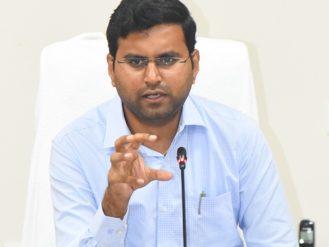 మీ అభిప్రాయాలు తెలంగాణకు ఇవ్వండి: కలెక్టర్