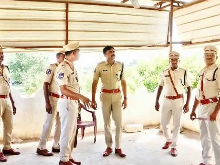 పోలీస్ శాఖ సిబ్బందికి పలు సూచనలు చేసిన ఎస్పీ