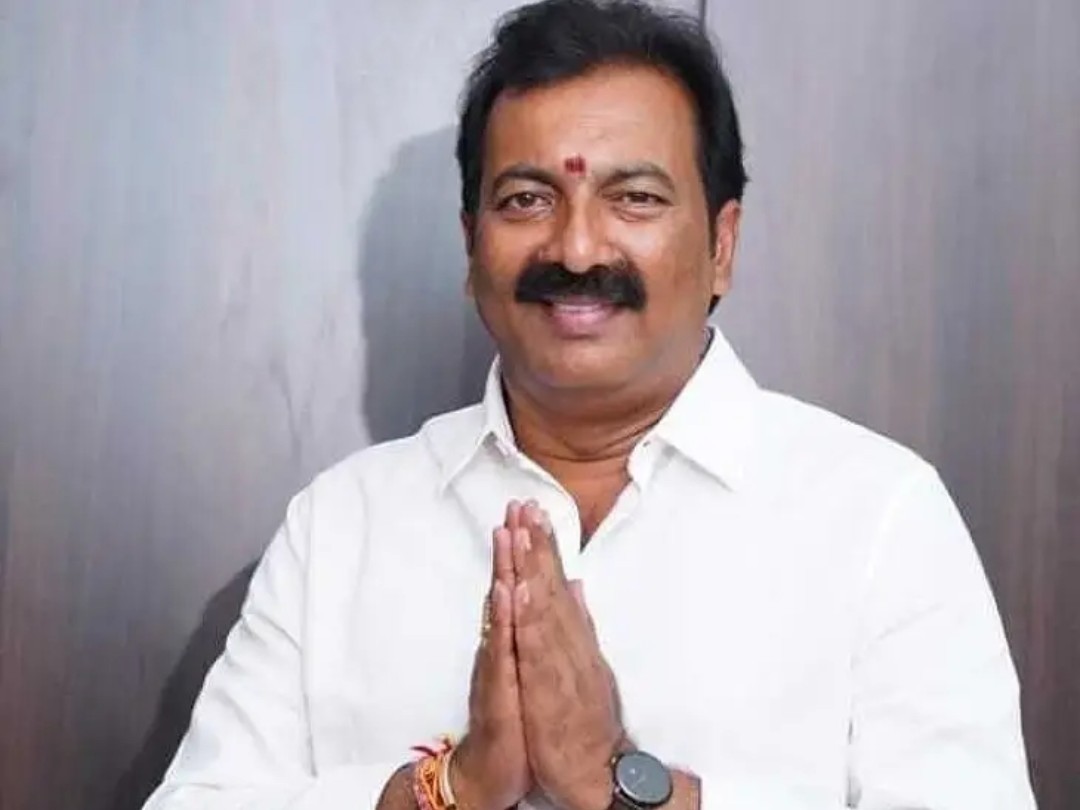 ఛైర్మెన్ పదవికి రాజీనామా చేసిన తుమ్మల