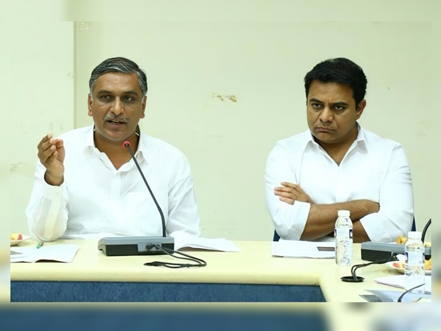 KTR, హరీష్ రావుతో KCR భేటీ