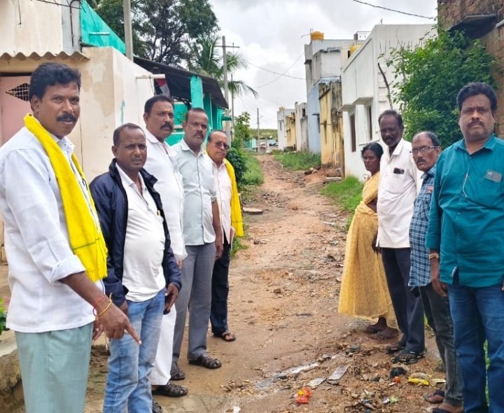 ‘ఇస్లాపురంలో విద్యుత్ స్తంభం ఏర్పాటు చేయండి’