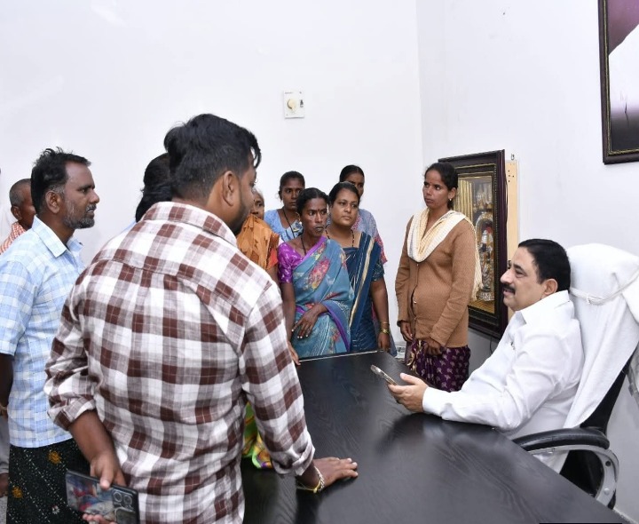 ప్రజల సమస్యలపై వెంటనే స్పందించిన ఎమ్మెల్యే