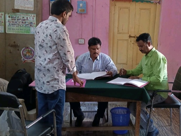 ‘వంద శాతం పన్నులు వసూలు చేయాలి’