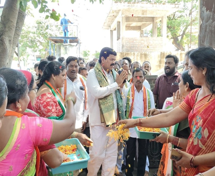 ఆడబిడ్డల చిరకాల కోరిక ఇందిరమ్మ ఇళ్లు: ఎమ్మెల్యే