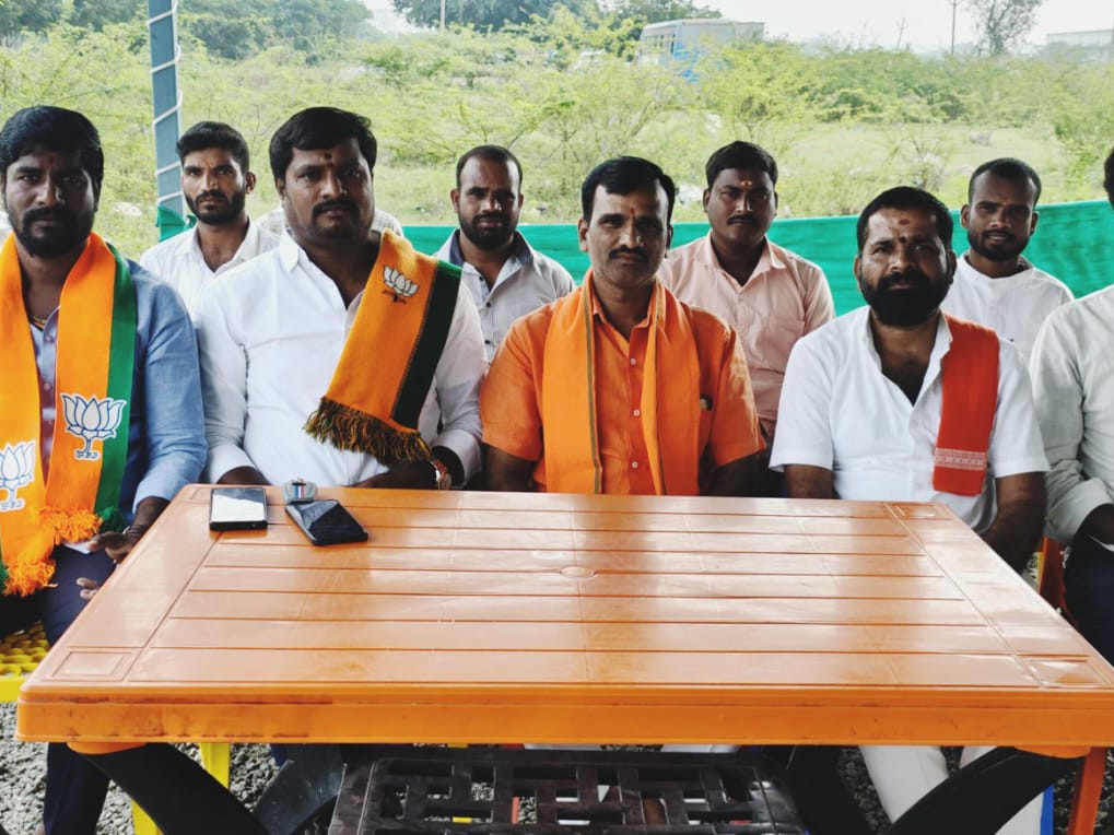 ‘భూభారతి చట్టం కొత్త సీసాలో పాత సారాయి’