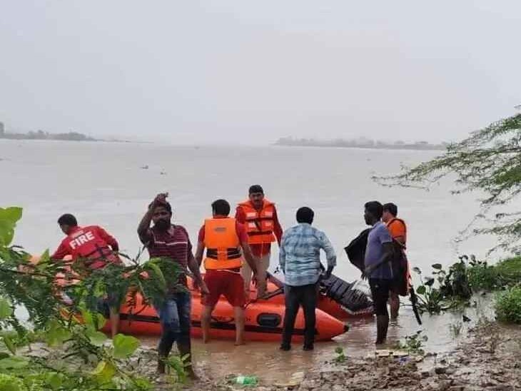 మహిళ అదృశ్యం.. పెన్నానదిలో గాలింపు: సీఐ
