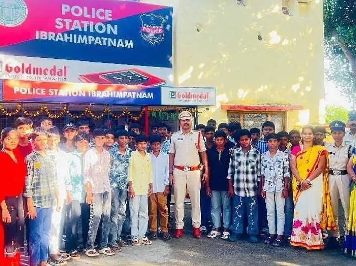 ఇబ్రహీంపట్నం పోలీస్ స్టేషన్‌లో ఓపెన్ హౌస్ కార్యక్రమం