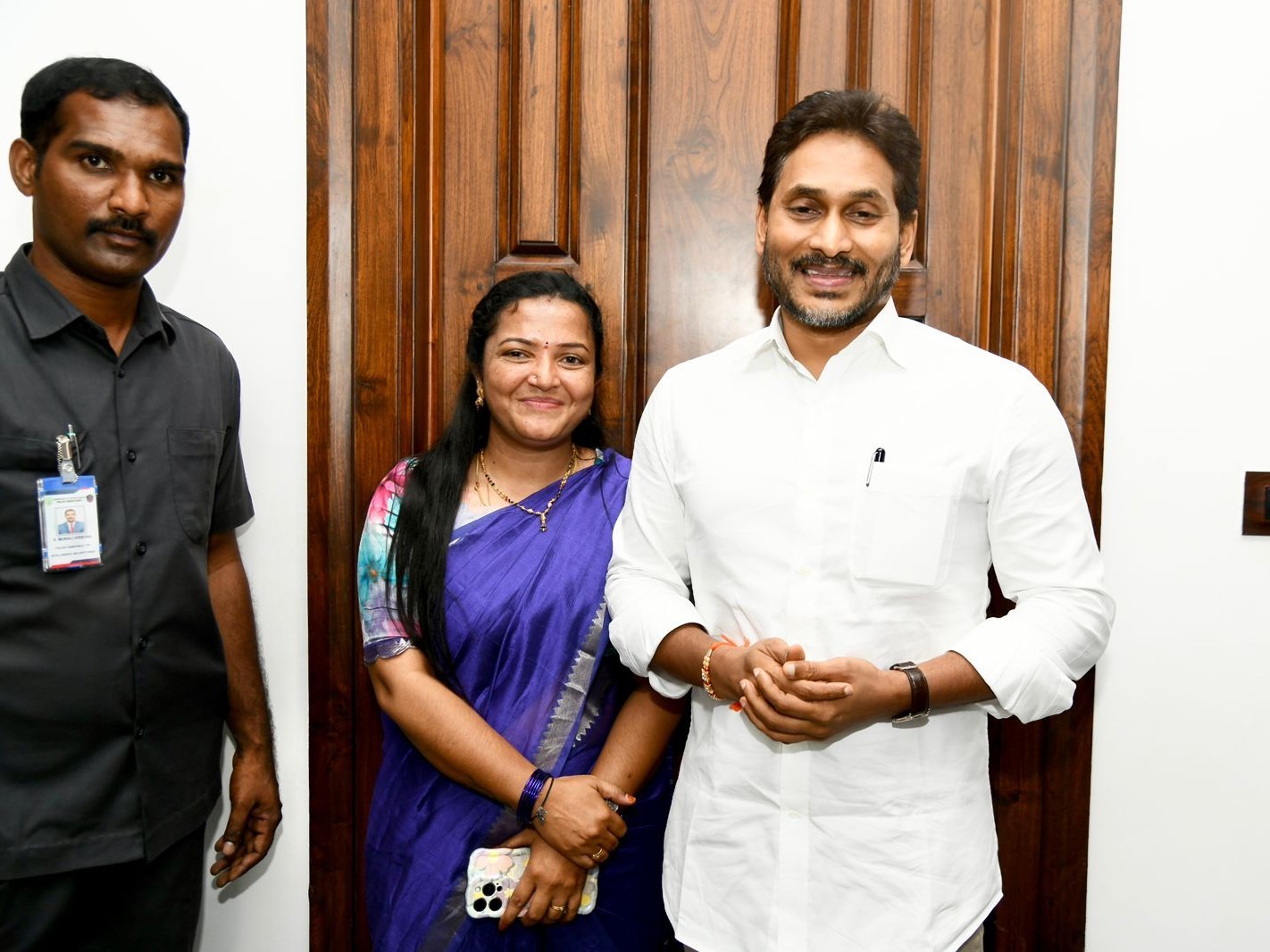 జగన్‌కు భూక్యా శాలిని కృతజ్ఞతలు