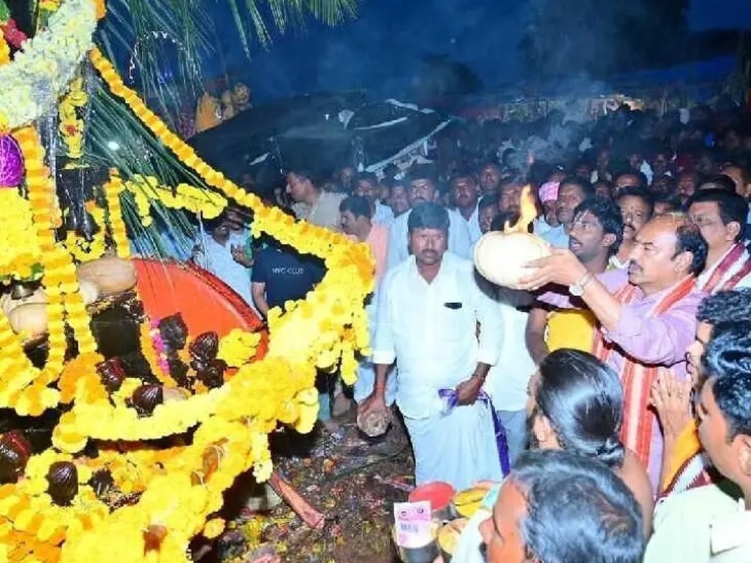 పాగుంట రథోత్సవ వేడుకను ప్రారంభించిన ఎమ్మెల్యే
