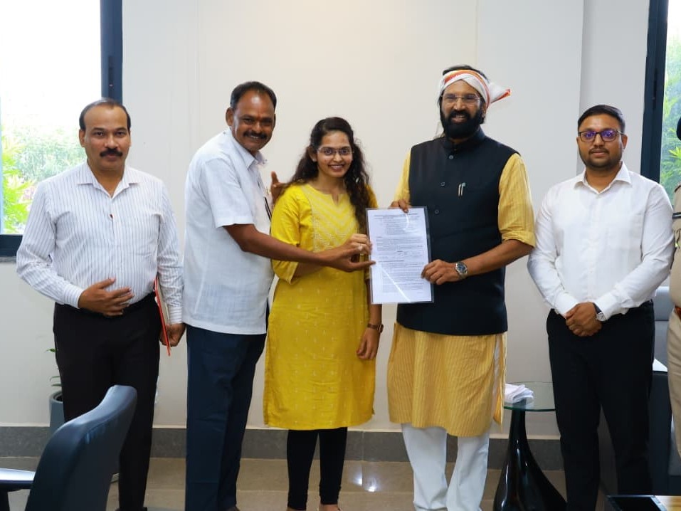 ‘పేదలకు మెరుగైన వైద్య సేవలు అందించాలి’