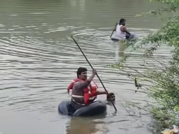 తాండవ నదిలో బాలుడు గల్లంతు