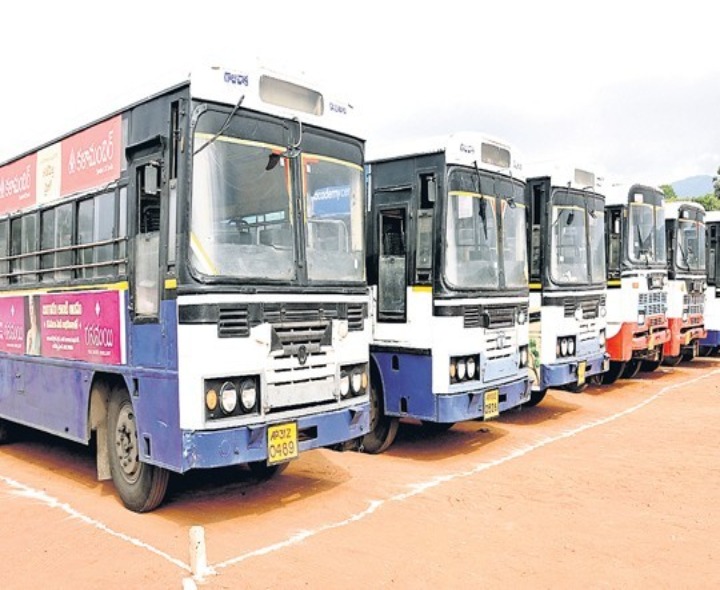 కురుమూర్తి జాతరకు 30 ప్రత్యేక బస్సులు