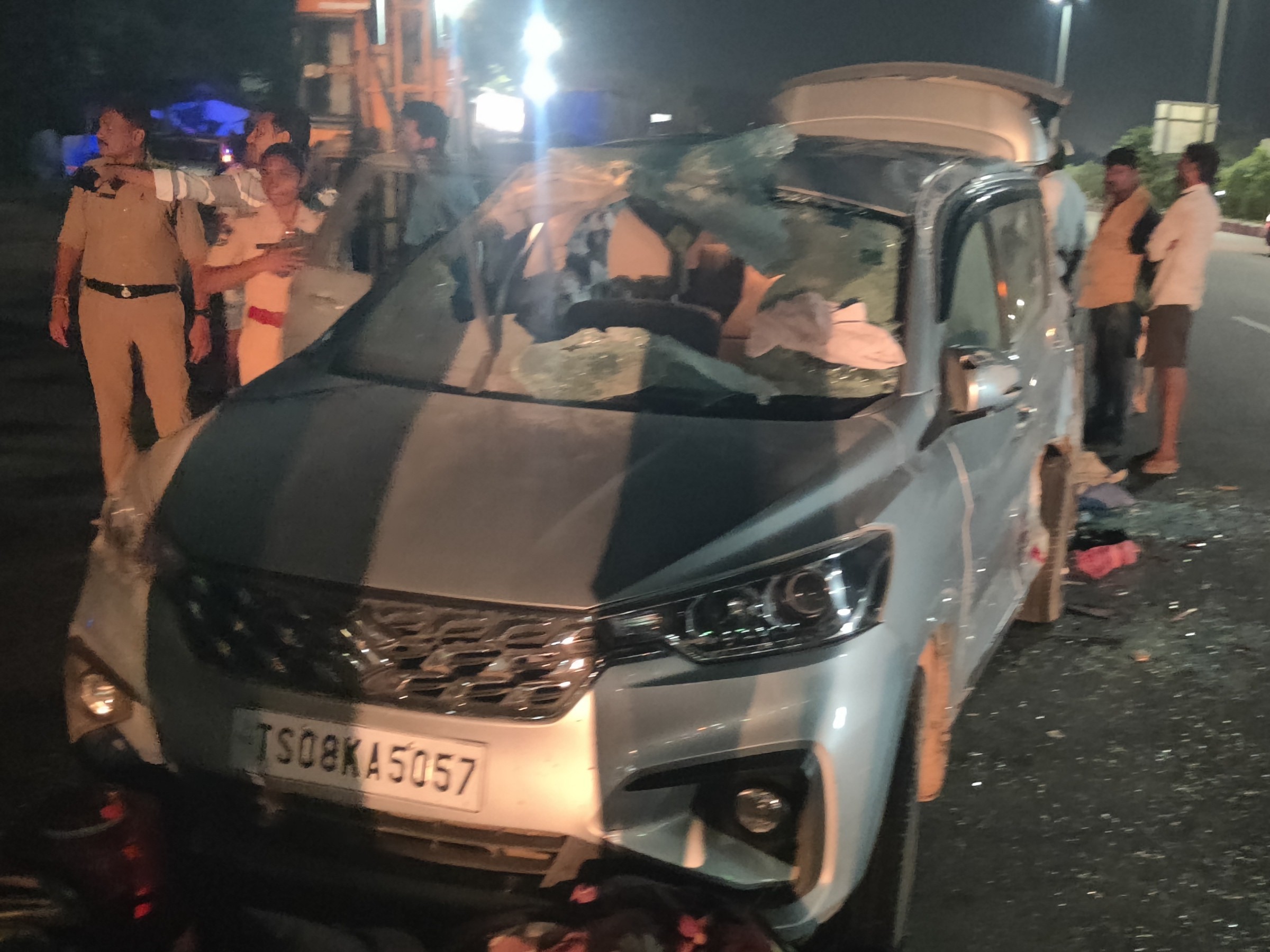 కారు అద్దెకు తీసుకొని గంజాయి రవాణా