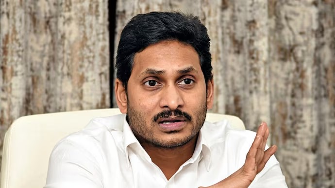 ఇలాంటి మాఫియా గతంలో చూడలేదు: జగన్