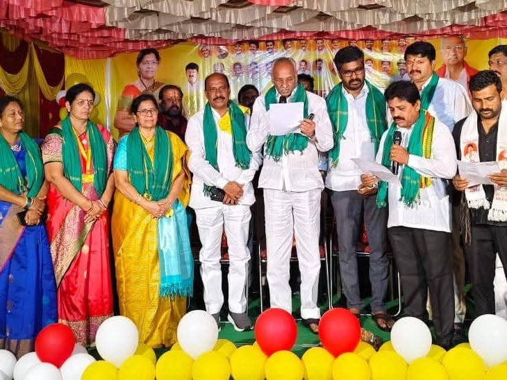 వీరవాసరం సొసైటీ సంఘం కార్యవర్గం ప్రమాణ స్వీకారం