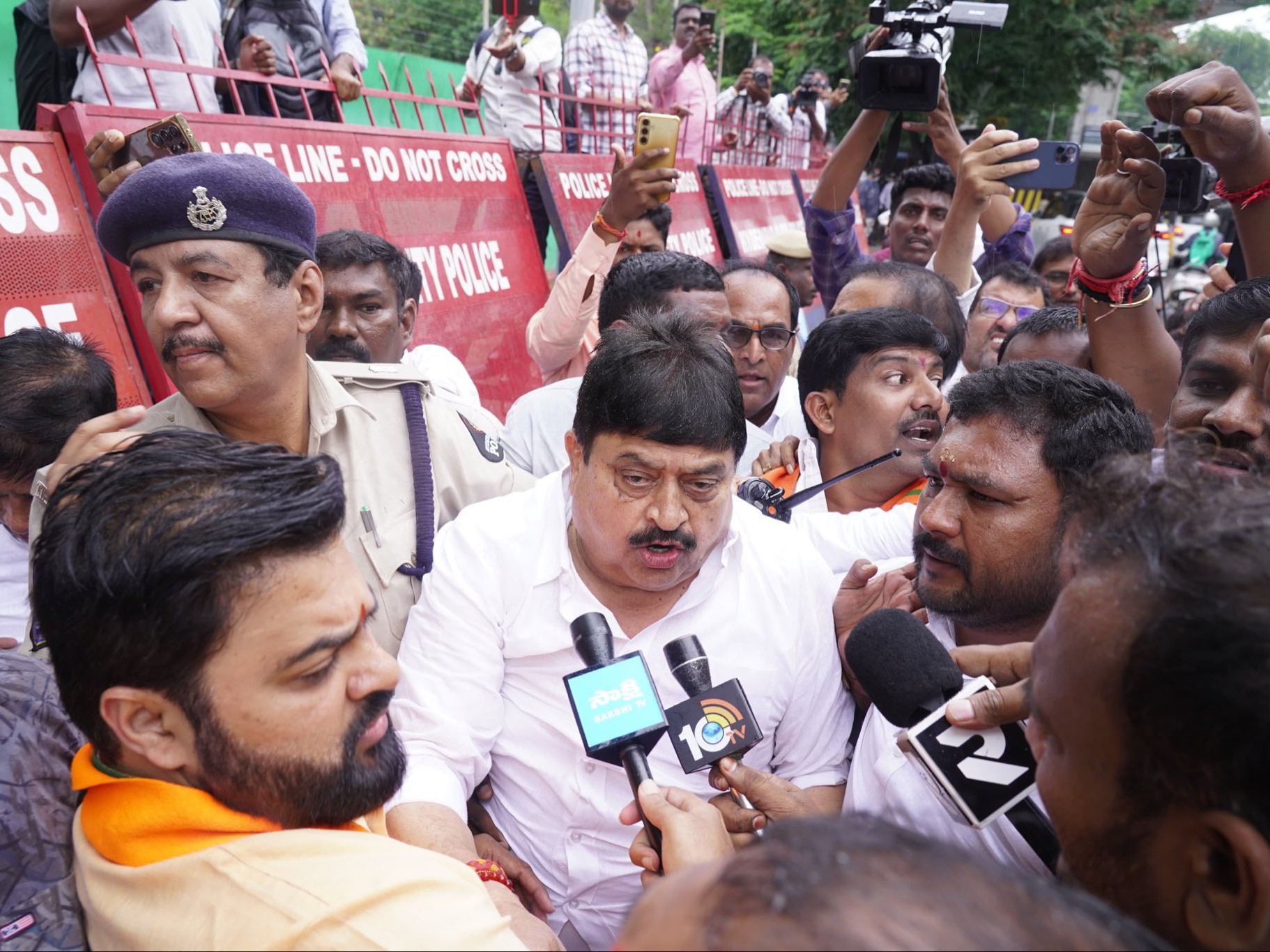 వారి అరాచకాలు పెరుగుతున్నాయి: రామచందర్ రావు