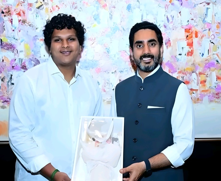 ఆస్ట్రేలియాలో నారా లోకేష్‌కు స్వాగతం పలికిన ఎమ్మెల్యే కుమారుడు