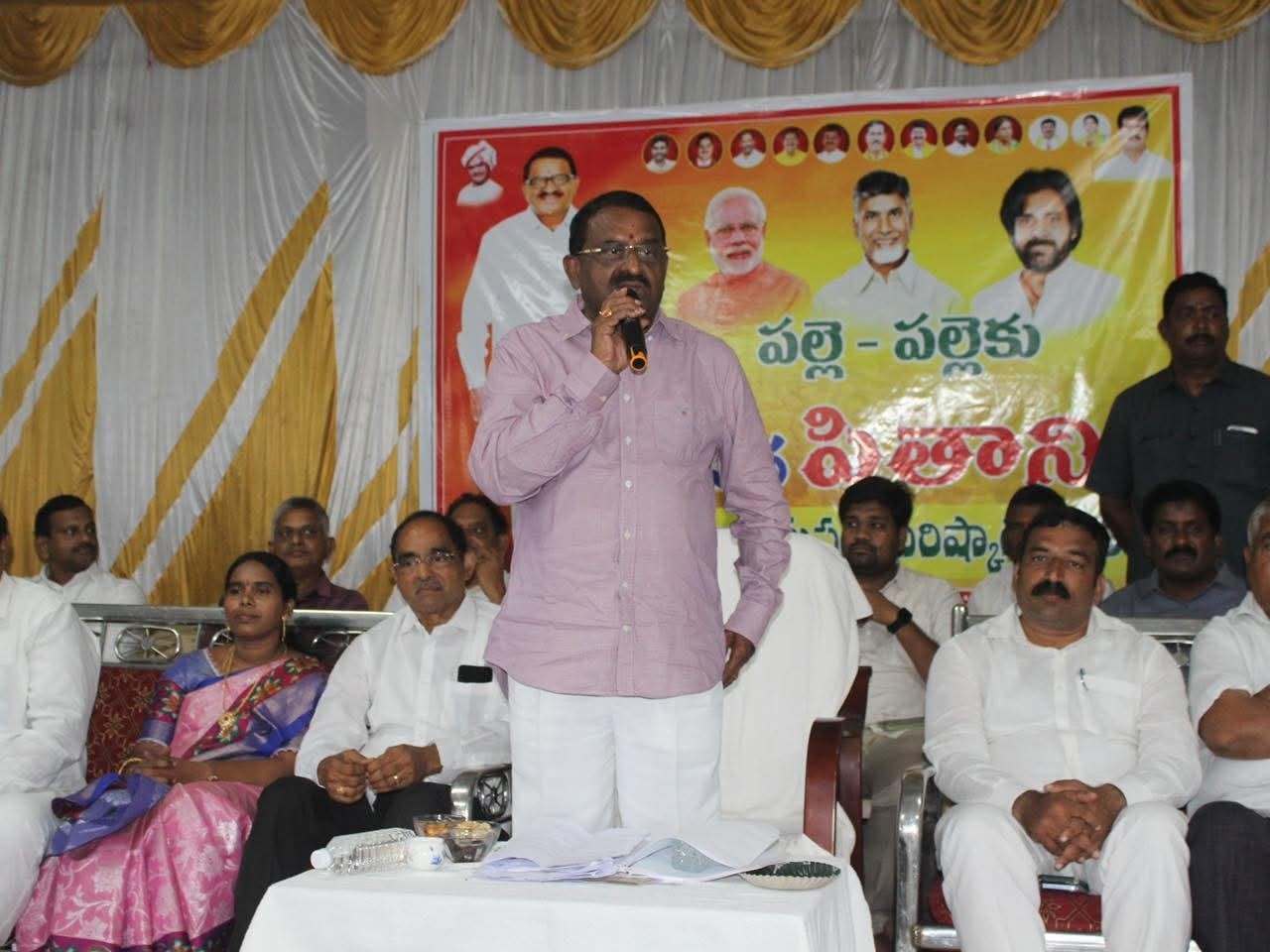 ఆచంటలో శరవేగంగా అభివృద్ధి కార్యక్రమాలు