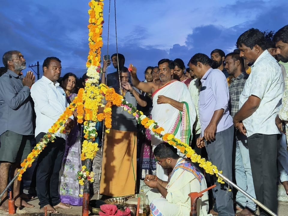 శ్రీ ఏడుపాయలలో కార్తీక మాసం ఆకాశదీపం మహోత్సవం