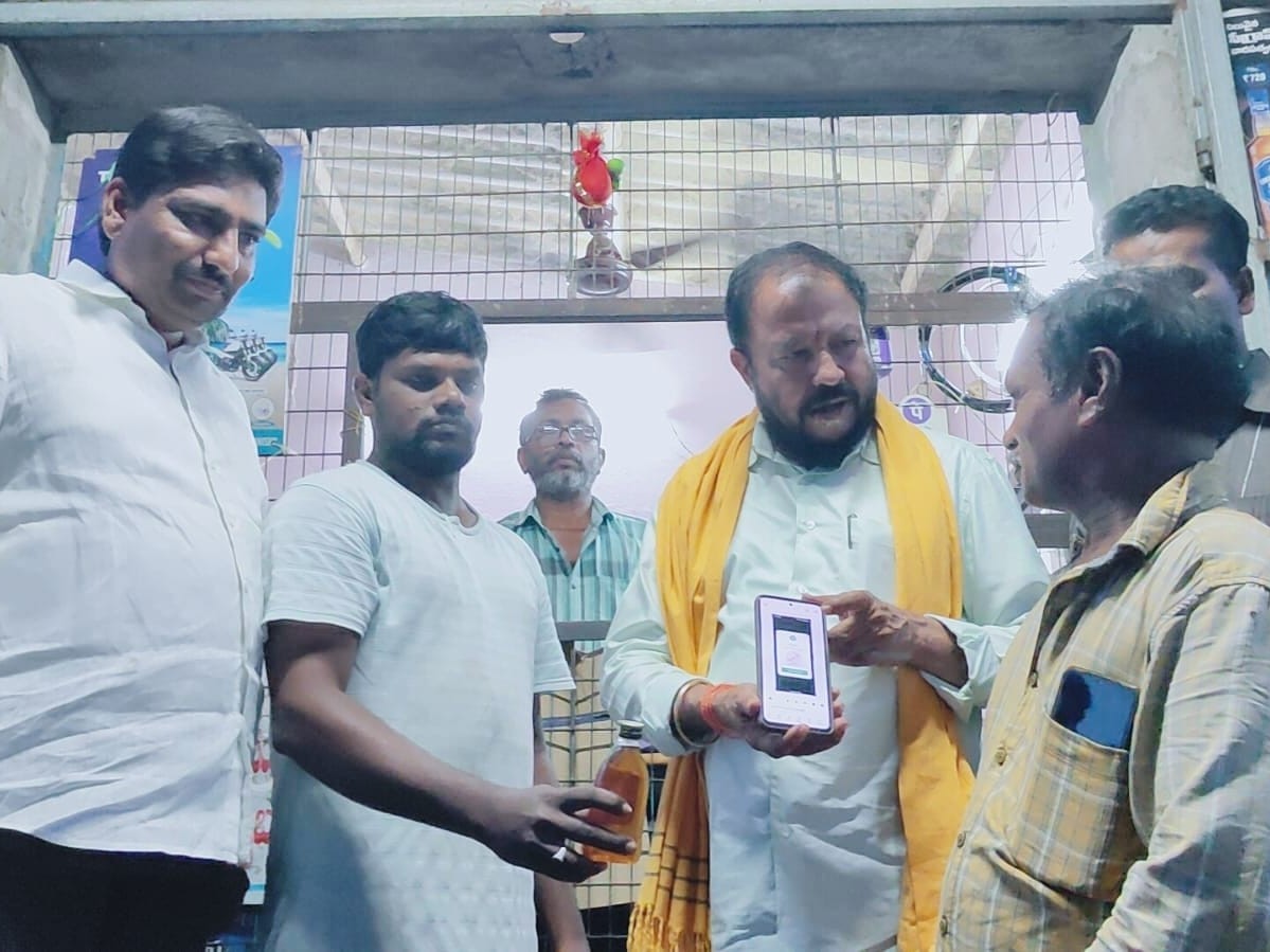 ‘తాడేపల్లి ప్యాలెస్‌లోనే కల్తీ మద్యం ఫార్ములా’