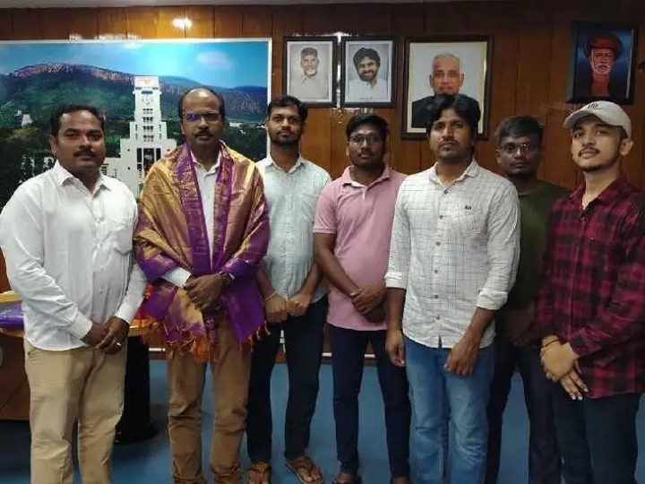 ‘ఉపాధి అవకాశాలను కల్పించే కోర్సులను ప్రవేశపెట్టండి’