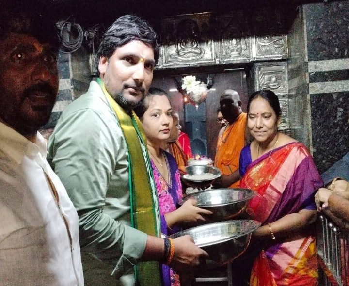 పంచారామ క్షేత్రానికి మాజీ ఎమ్మెల్యే వితరణ