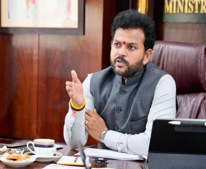 స్వదేశానికి తీసుకురావడానికి చర్యలు: కేంద్ర మంత్రి