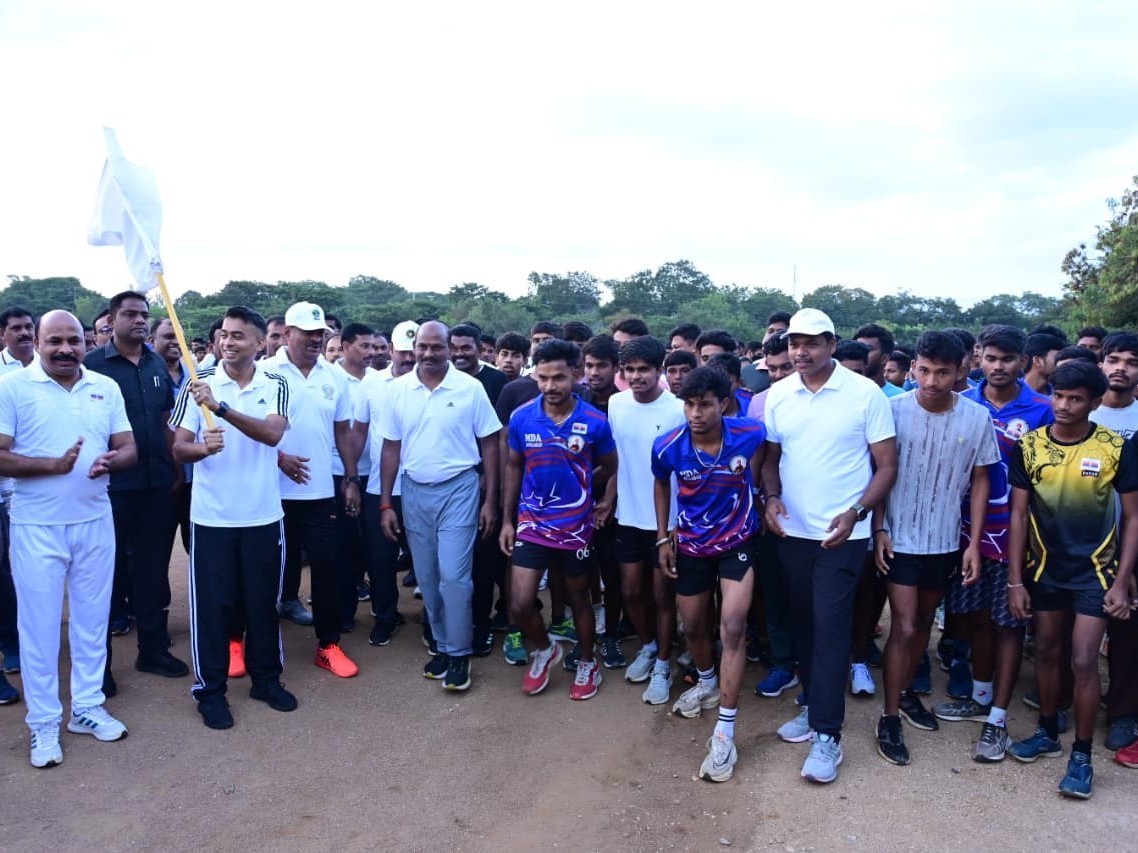 ‘5K రన్ లో పాల్గొన్న SP అఖిల్ మహాజన్’